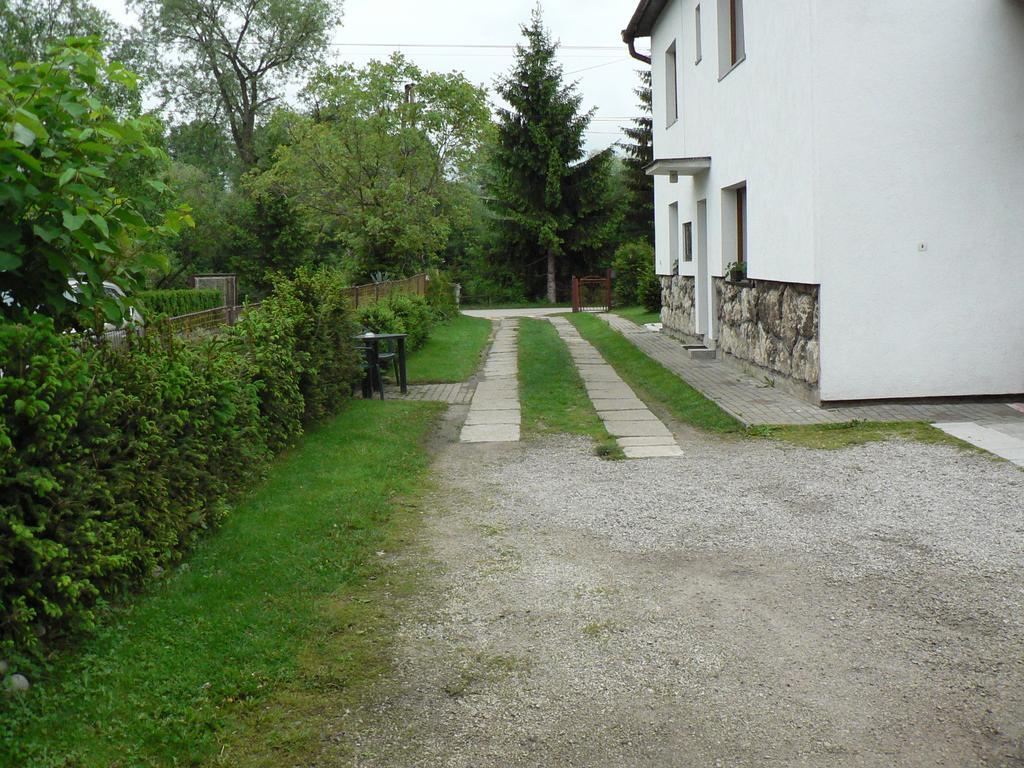 Apartman Bešeňová Exterior foto